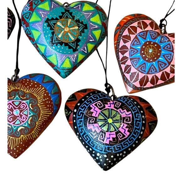 Set of 5 Handmade Alebrije Hearts Wood Mini Hanging Ornaments 1.5” - Picture 3 of 12